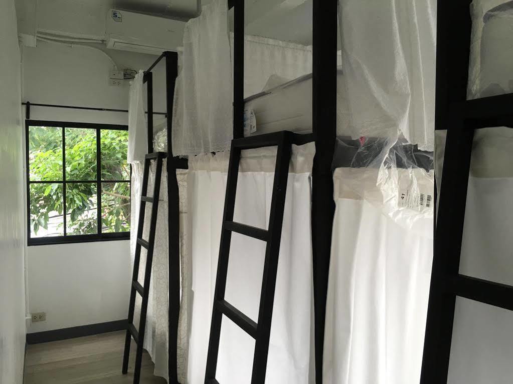 Niitra Hostel Ban Khlong Nang Li Exterior photo